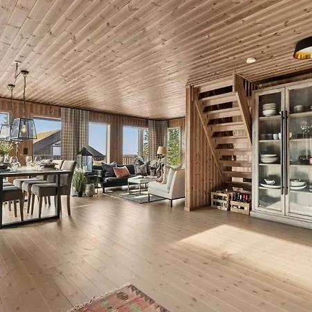 Hafjell Beautiful And Large With 4 Bedrooms 2 Bathrooms * Øyer